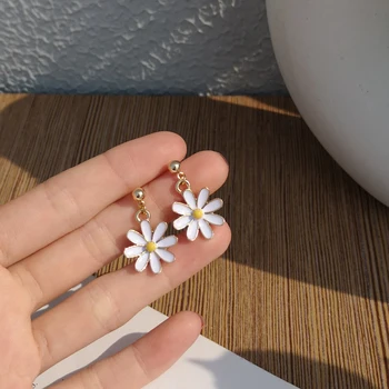 Moda alb mic daisy flori legăna cercei pentru femei dulce declarație de design de culoare de aur cercei accesorii bijuterii 2021