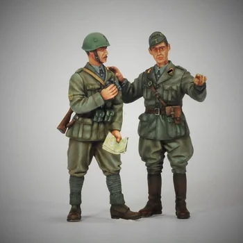 Scara 1/35 Figura Rășină Model de Kit-al doilea Război Mondial Italian Ofițerii și Soldații 2 Persoane Neasamblate Nevopsite Micro Scena Layout 5